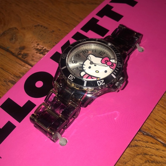Hello Kitty Watch. Brand New - Picture 3 of 3